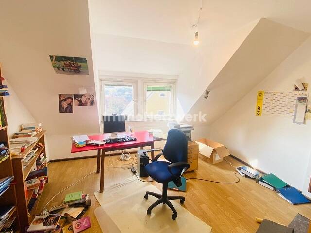 Einfamilienhaus Kirchenlamitz Hohenbuch - 5 Zimmer, 130 m&sup2;, 59.000&euro; | Angebot:25710472