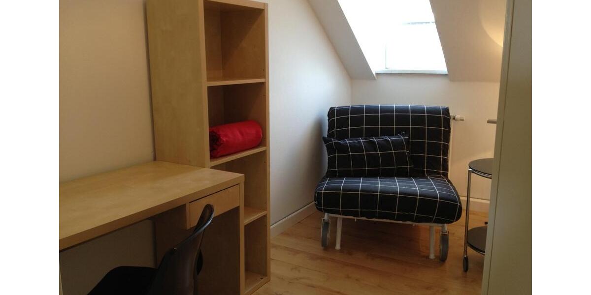 Etagenwohnung Hof Altstadt - 4.5 Zimmer, 102 m&sup2;, 1.200&euro; | Angebot:25906805