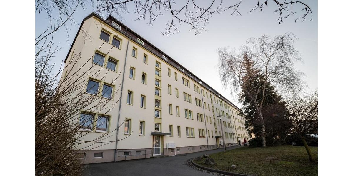 Etagenwohnung Oelsnitz (Vogtland) - 2 Zimmer, 49 m&sup2;, 245&euro; | Angebot:24663736