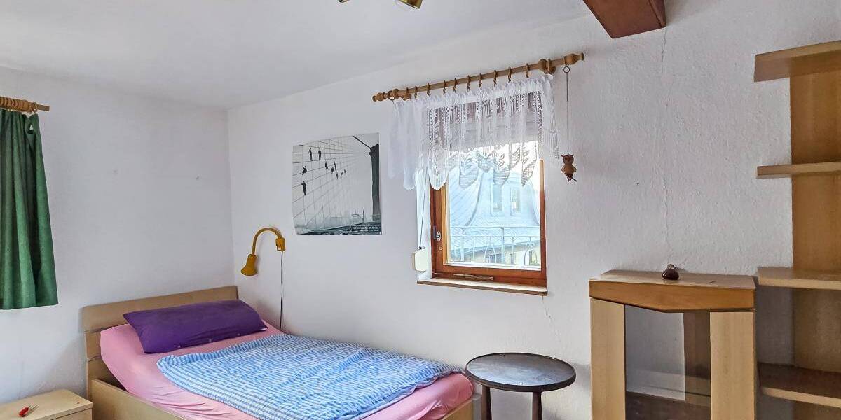 Einfamilienhaus Bad Lobenstein Saaldorf - 8 Zimmer, 180 m&sup2;, 129.900&euro; | Angebot:26391563