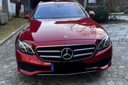 Mercedes-Benz E 400 130.000 km 28.499 &euro; Selb 95100