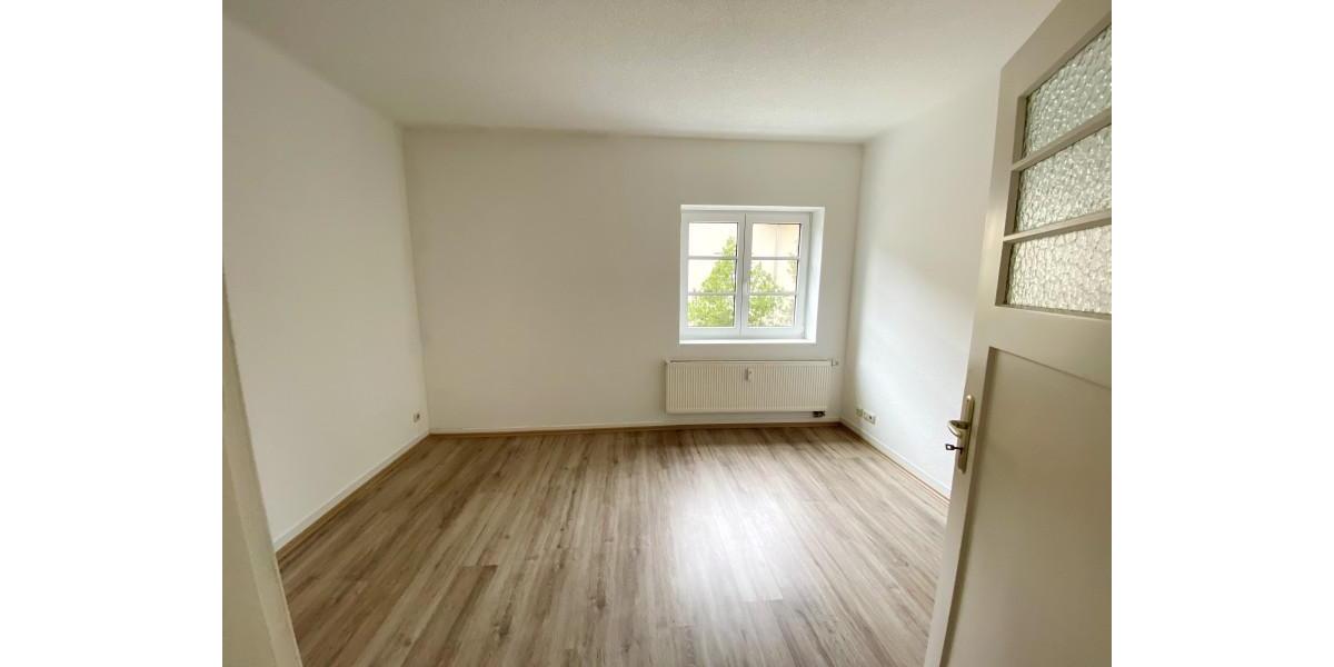 Etagenwohnung Plauen Alt Chrieschwitz - 3 Zimmer, 73 m&sup2;, 400&euro; | Angebot:25991280