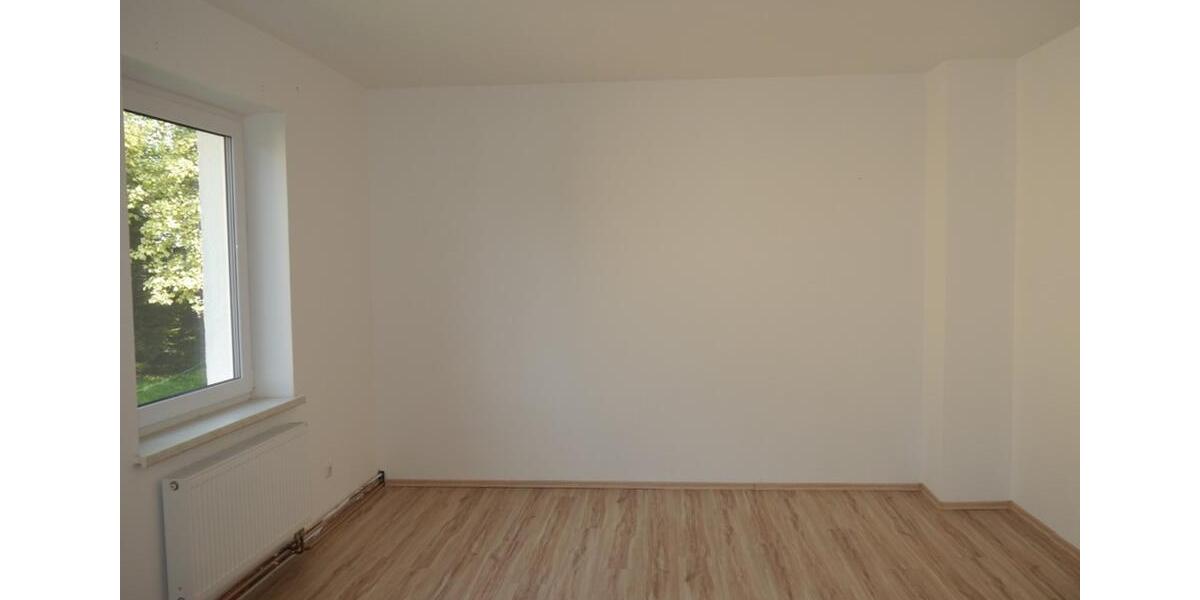 Etagenwohnung Selb - 3 Zimmer, 80 m&sup2;, 460&euro; | Angebot:25945296