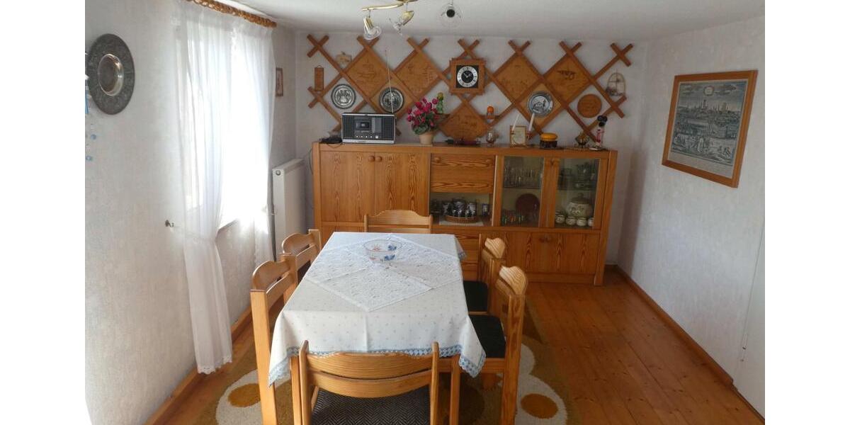 Einfamilienhaus Sparneck - 10 Zimmer, 190 m&sup2;, 259.000&euro; | Angebot:27034634