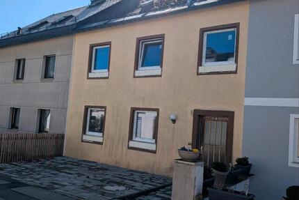 Haus Helmbrechts - 5 Zimmer, 110 m&sup2;, 160.000&euro; | Angebot:26095364