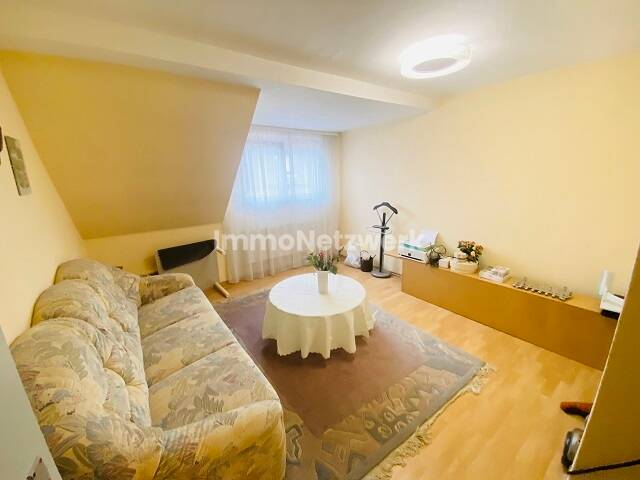 Mehrfamilienhaus, Wohnhaus Schönwald - 9 Zimmer, 192 m&sup2;, 220.000&euro; | Angebot:25715456