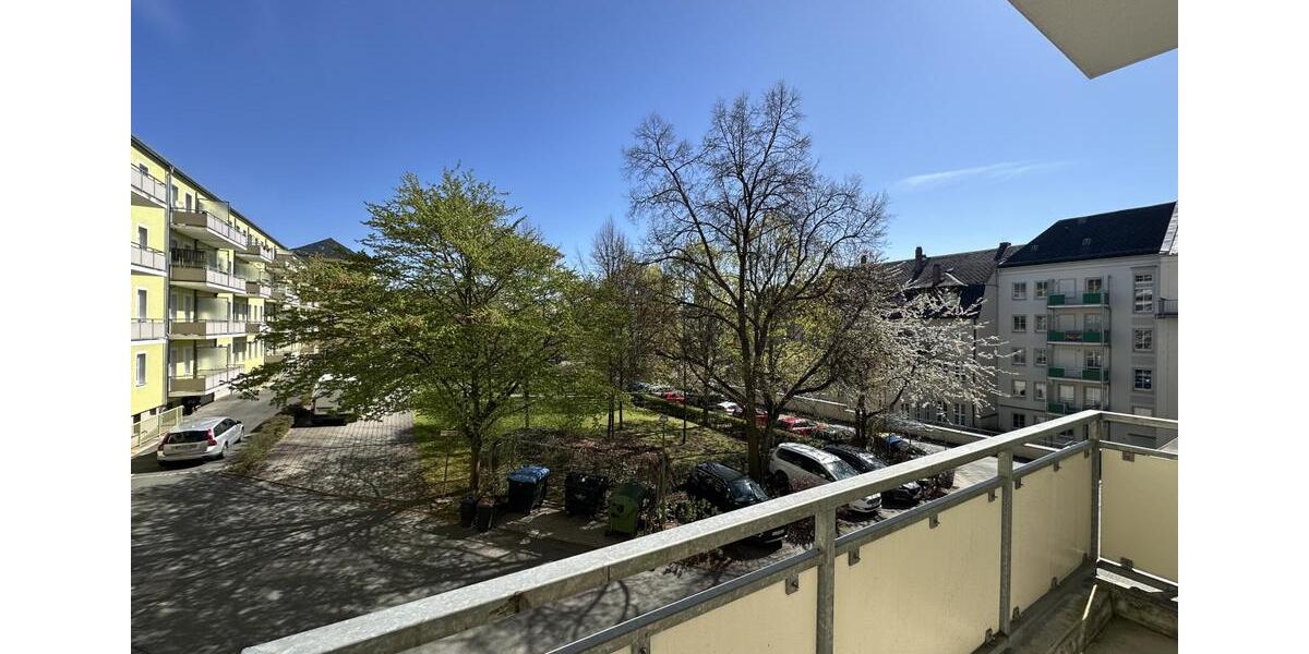 Etagenwohnung Plauen Bahnhofsvorstadt - 3 Zimmer, 70 m&sup2;, 373&euro; | Angebot:26266404