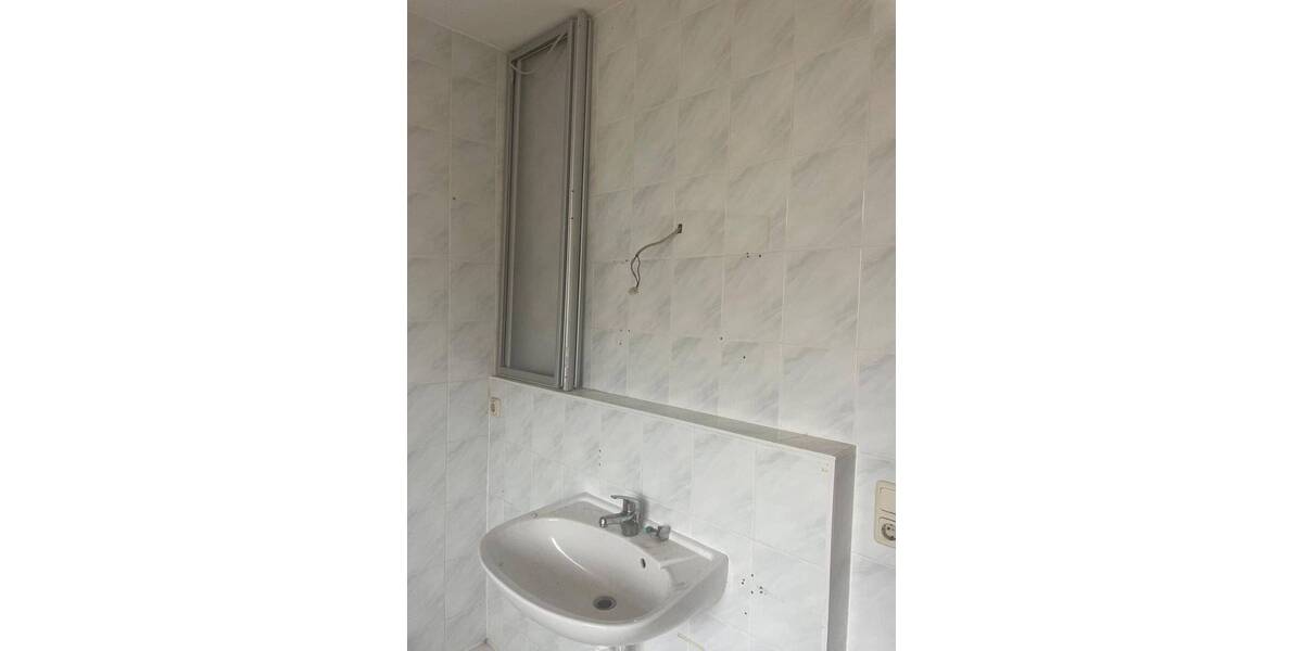 Etagenwohnung Plauen Preißelpöhl - 2 Zimmer, 60 m&sup2;, 28.000&euro; | Angebot:26080764