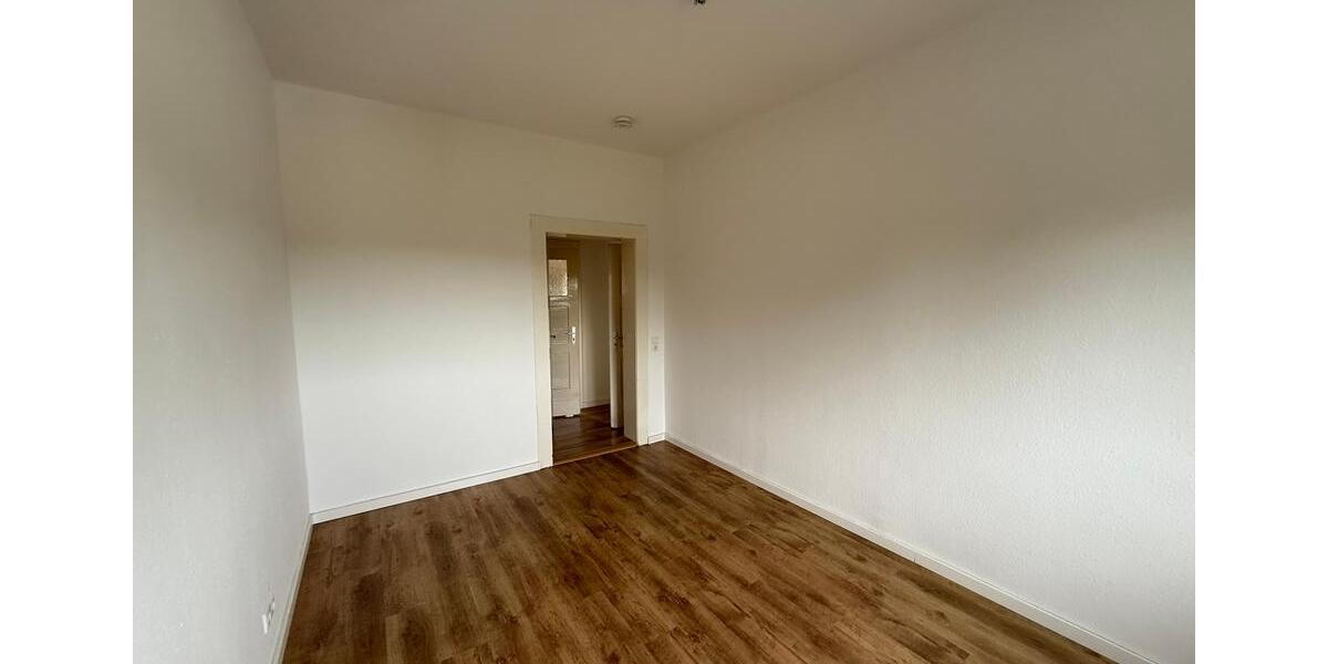 Etagenwohnung Plauen Alt Chrieschwitz - 2 Zimmer, 54 m&sup2;, 290&euro; | Angebot:22445556