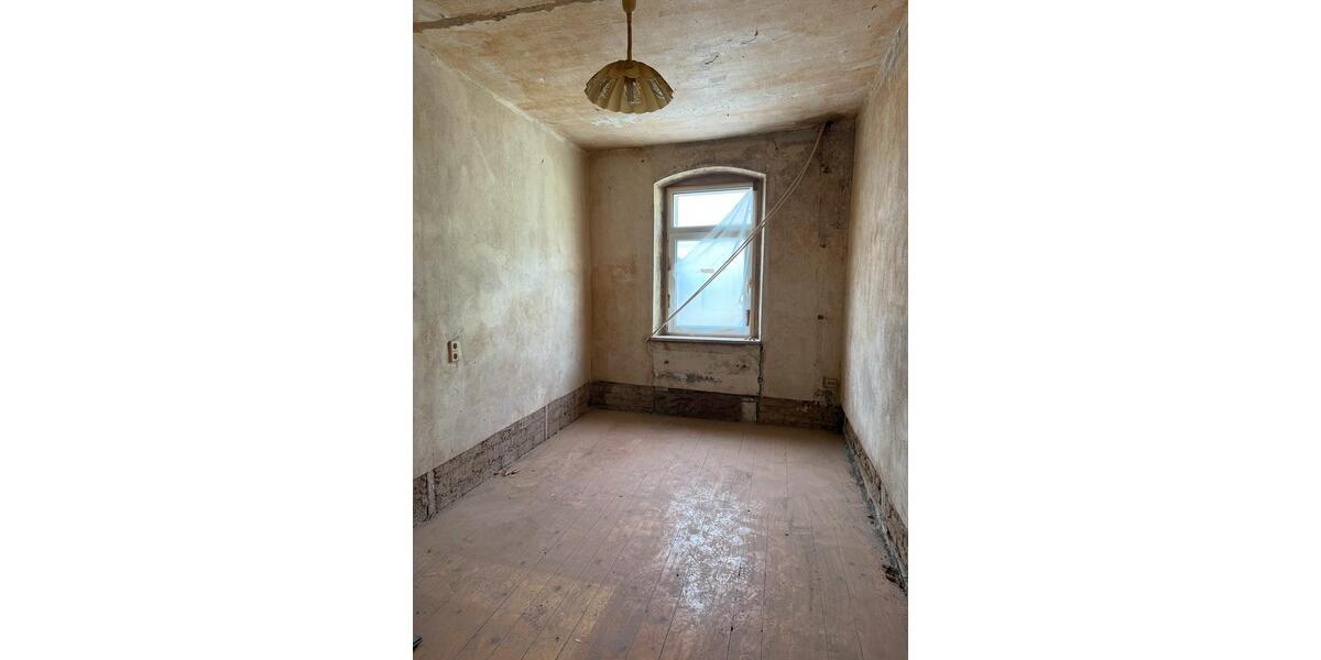 Mehrfamilienhaus, Wohnhaus Schleiz - 10 Zimmer, 180 m&sup2;, 25.000&euro; | Angebot:27120305