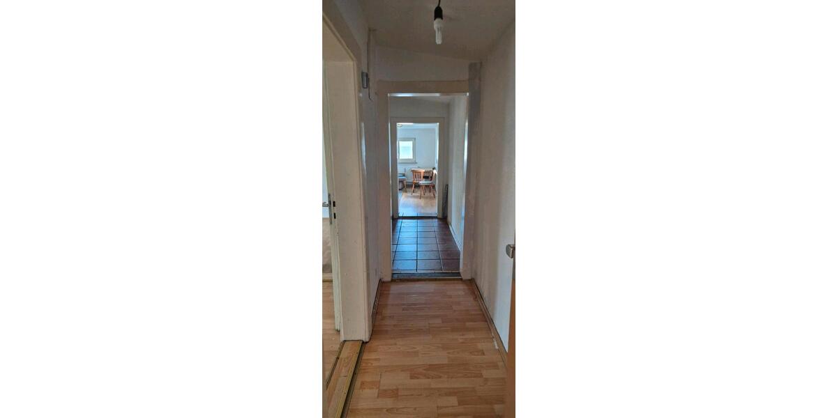 Etagenwohnung Hof Altstadt - 3 Zimmer, 75 m&sup2;, 420&euro; | Angebot:25367428