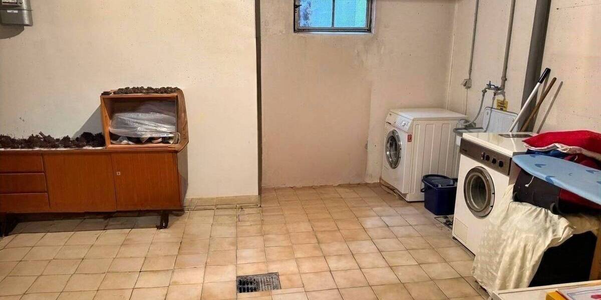 Einfamilienhaus Münchberg - 5 Zimmer, 117 m&sup2;, 225.000&euro; | Angebot:25995755