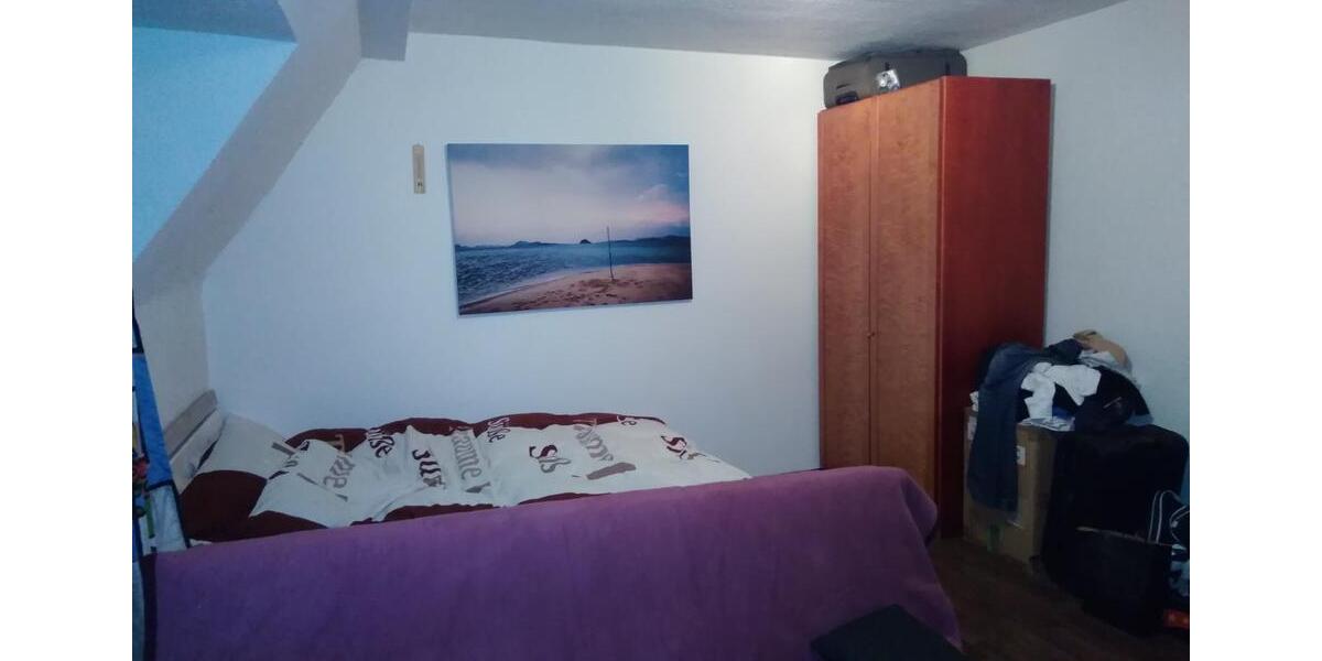 Etagenwohnung Selb - 1 Zimmer, 42 m&sup2;, 325&euro; | Angebot:25539733