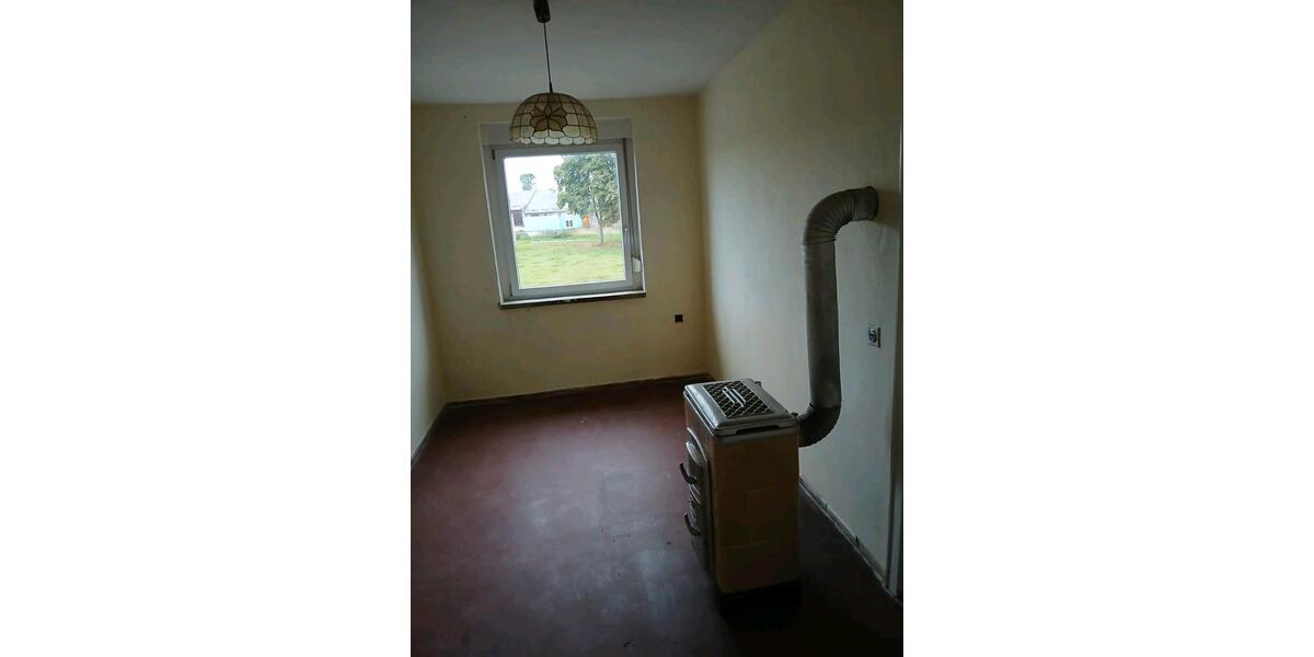 Reihenhaus Weischlitz - 7 Zimmer, 80 m&sup2;, 69.500&euro; | Angebot:26600960