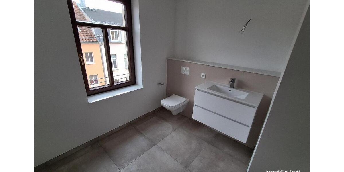 Etagenwohnung Plauen Bahnhofsvorstadt - 3 Zimmer, 103 m&sup2;, 1.110&euro; | Angebot:23511297