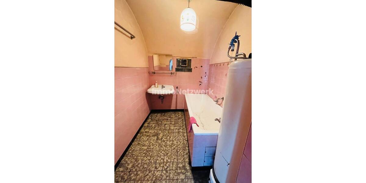 Bauernhaus, Landhaus Köditz - 6 Zimmer, 220 m&sup2;, 170.000&euro; | Angebot:25717048