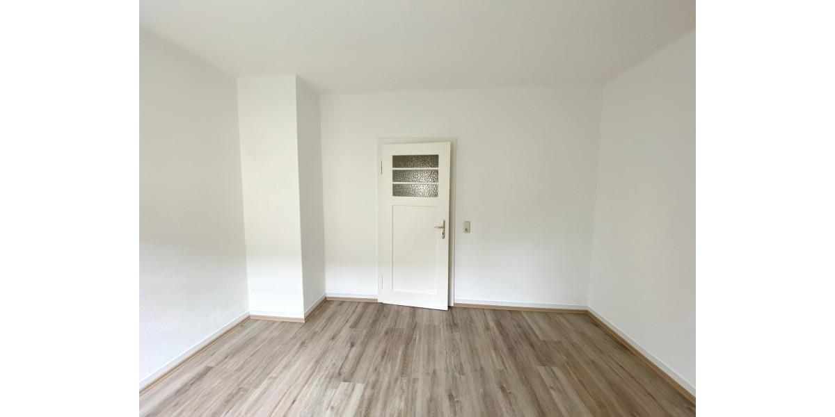 Etagenwohnung Plauen Alt Chrieschwitz - 3 Zimmer, 73 m&sup2;, 400&euro; | Angebot:25991280