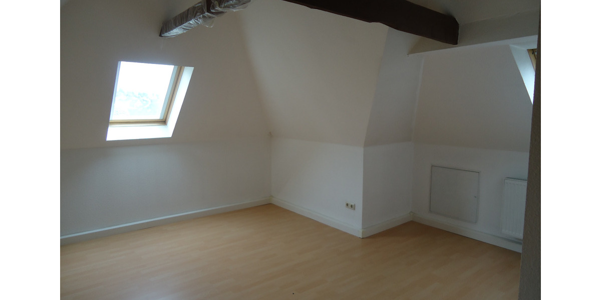 Dachgeschoßwohnung Rosenthal am Rennsteig - 3 Zimmer, 90 m&sup2;, 480&euro; | Angebot:25934034