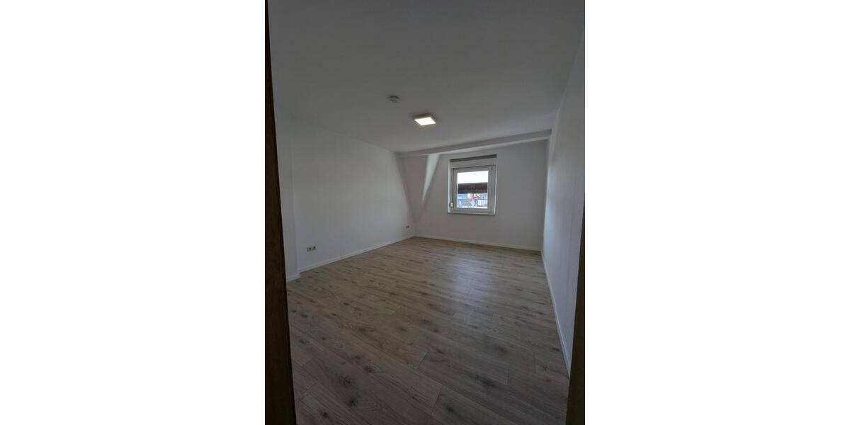 Etagenwohnung Hof Christiansreuth - 3 Zimmer, 85 m&sup2;, 595&euro; | Angebot:25395578