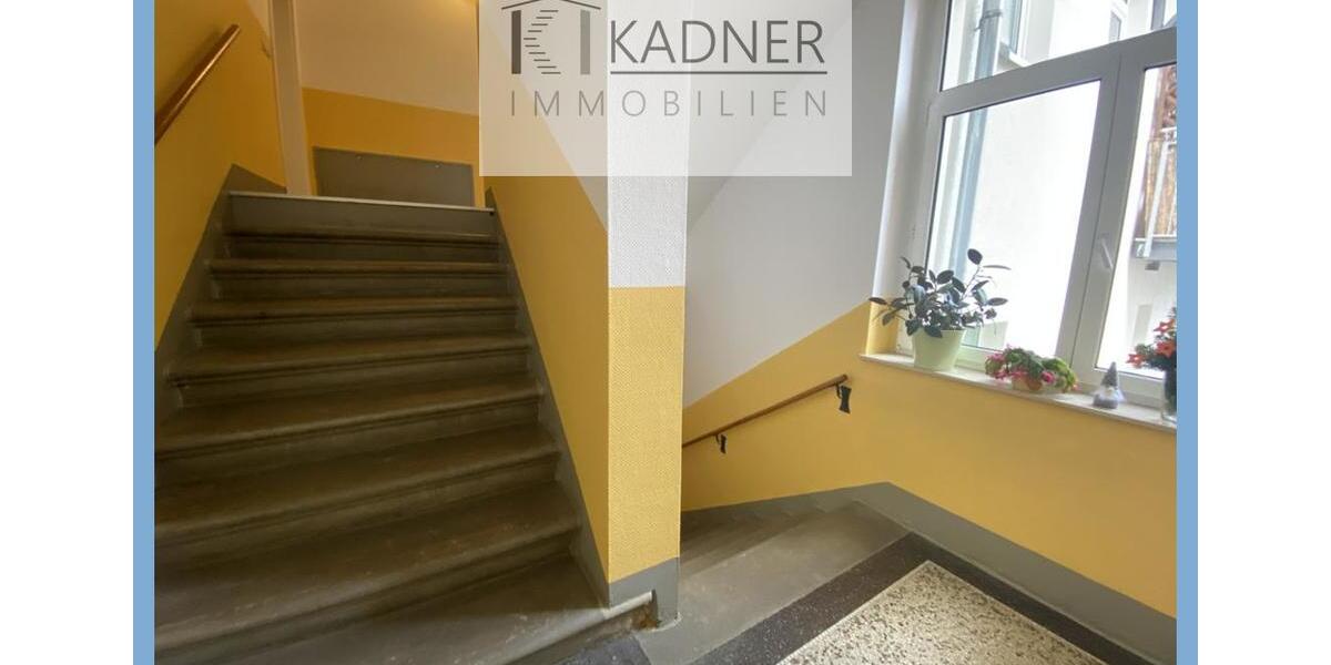 Dachgeschoßwohnung Plauen Bahnhofsvorstadt - 2 Zimmer, 64 m&sup2;, 268&euro; | Angebot:24601700