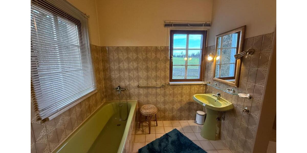 Einfamilienhaus Köditz - 9 Zimmer, 282 m&sup2;, 220.000&euro; | Angebot:25195300