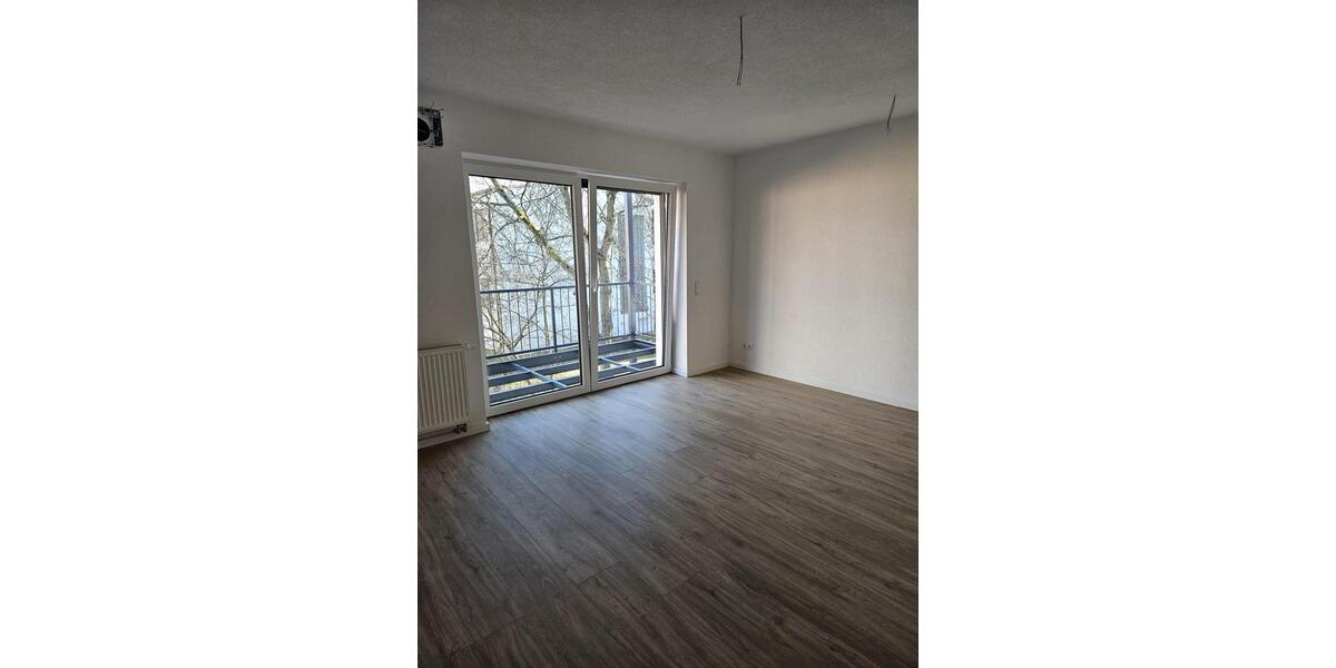 Erdgeschoßwohnung Hof Neuhof - 3 Zimmer, 86 m&sup2;, 945&euro; | Angebot:25870522