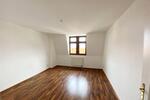 Etagenwohnung Plauen - 2 Zimmer, 71 m&sup2;, 375&euro; | Angebot:25363730