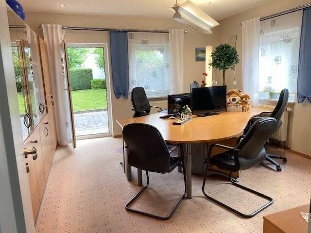 Mehrfamilienhaus, Wohnhaus Oberkotzau - 1 Zimmer, 850.000&euro; | Angebot:25740409