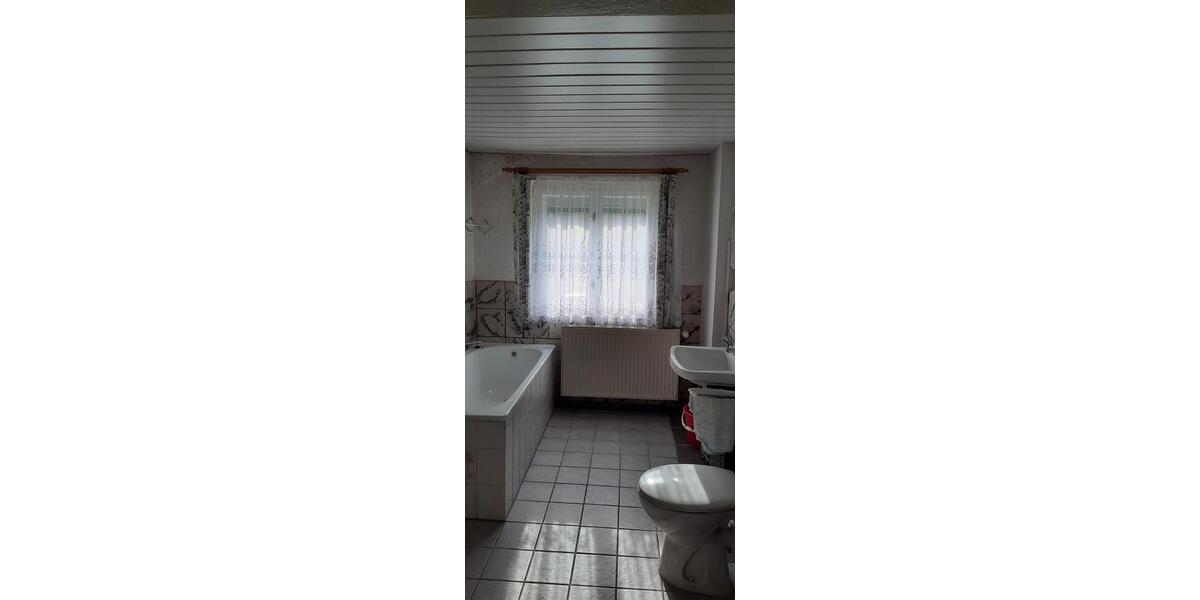 Doppelhaushälfte Markneukirchen - 3 Zimmer, 65 m&sup2;, 51.500&euro; | Angebot:26786750