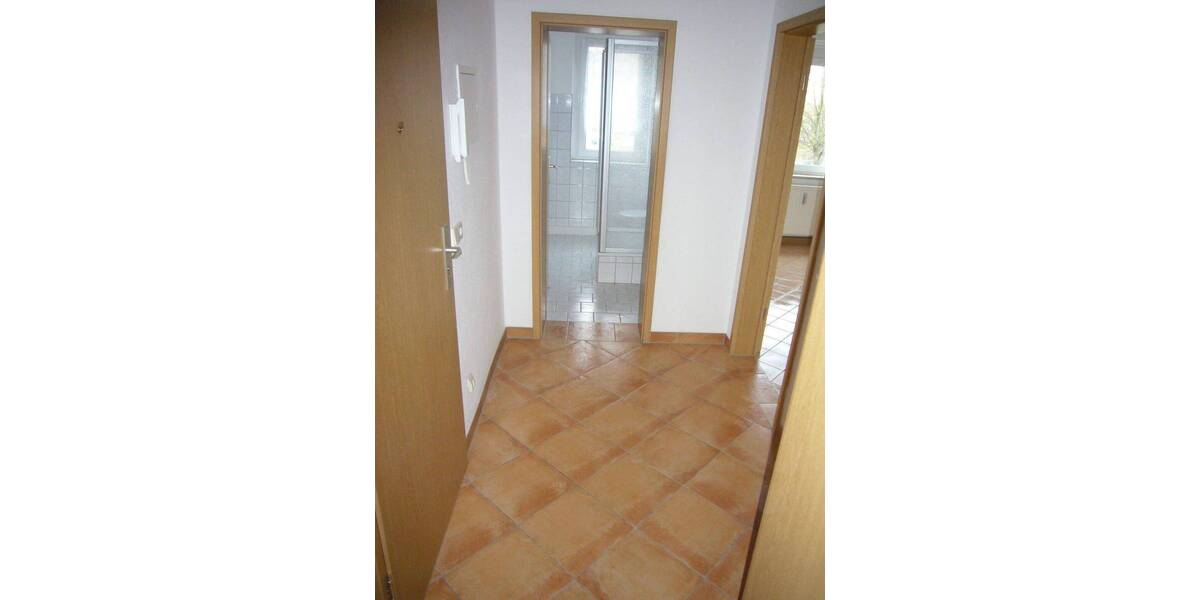 Etagenwohnung Plauen Südvorstadt - 2 Zimmer, 49 m&sup2;, 285&euro; | Angebot:26170901