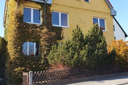 Wohnung Selb - 3 Zimmer, 92 m&sup2;, 800&euro; | Angebot:26405867