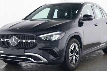 Mercedes-Benz GLA 200 7.349 km 37.450 &euro; Münchberg 95213