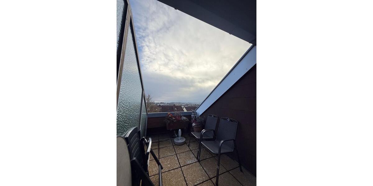 Dachgeschoßwohnung Hof Altstadt - 2 Zimmer, 55 m&sup2;, 125.000&euro; | Angebot:26124080