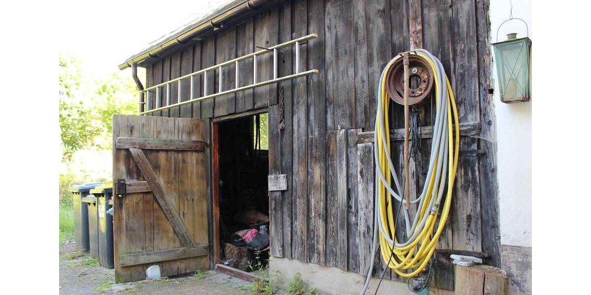 Mehrfamilienhaus, Wohnhaus Gefell - 7 Zimmer, 217 m&sup2;, 65.000&euro; | Angebot:26864824