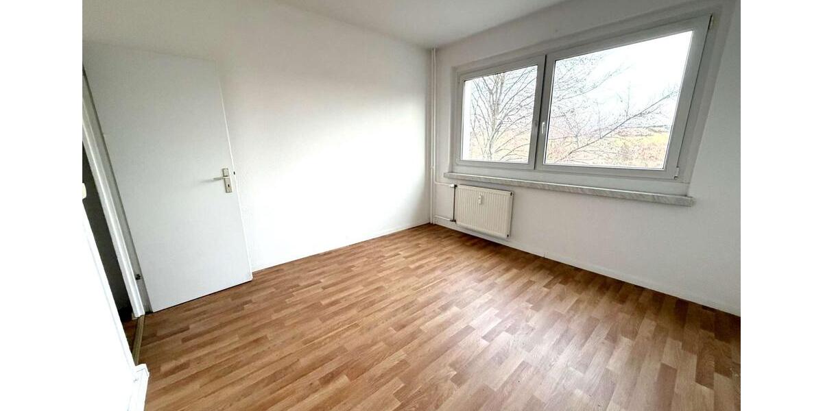 Etagenwohnung Plauen Alt Chrieschwitz - 3 Zimmer, 56 m&sup2;, 310&euro; | Angebot:23856462