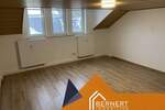 Etagenwohnung Oelsnitz/Vogtl. Oelsnitz - 4 Zimmer, 102 m&sup2;, 520&euro; | Angebot:25689909