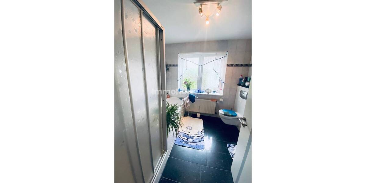 Mehrfamilienhaus, Wohnhaus Schönwald - 9 Zimmer, 192 m&sup2;, 220.000&euro; | Angebot:25715456