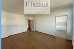 Etagenwohnung Plauen - 2 Zimmer, 57 m&sup2;, 260&euro; | Angebot:25054402