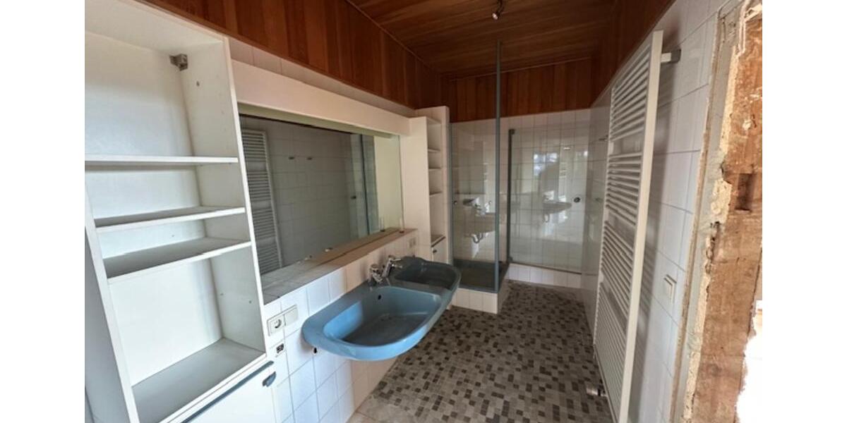 Mehrfamilienhaus, Wohnhaus Naila - 12 Zimmer, 557 m&sup2;, 149.950&euro; | Angebot:19557101