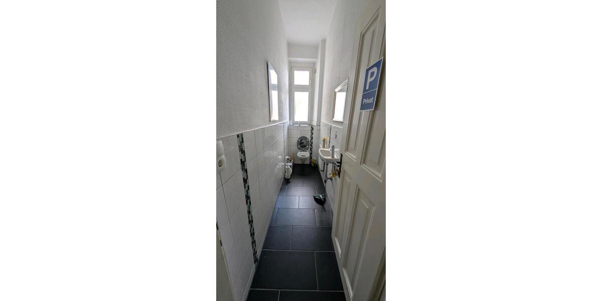 Etagenwohnung Hof Altstadt - 3 Zimmer, 120 m&sup2;, 1.100&euro; | Angebot:26636863