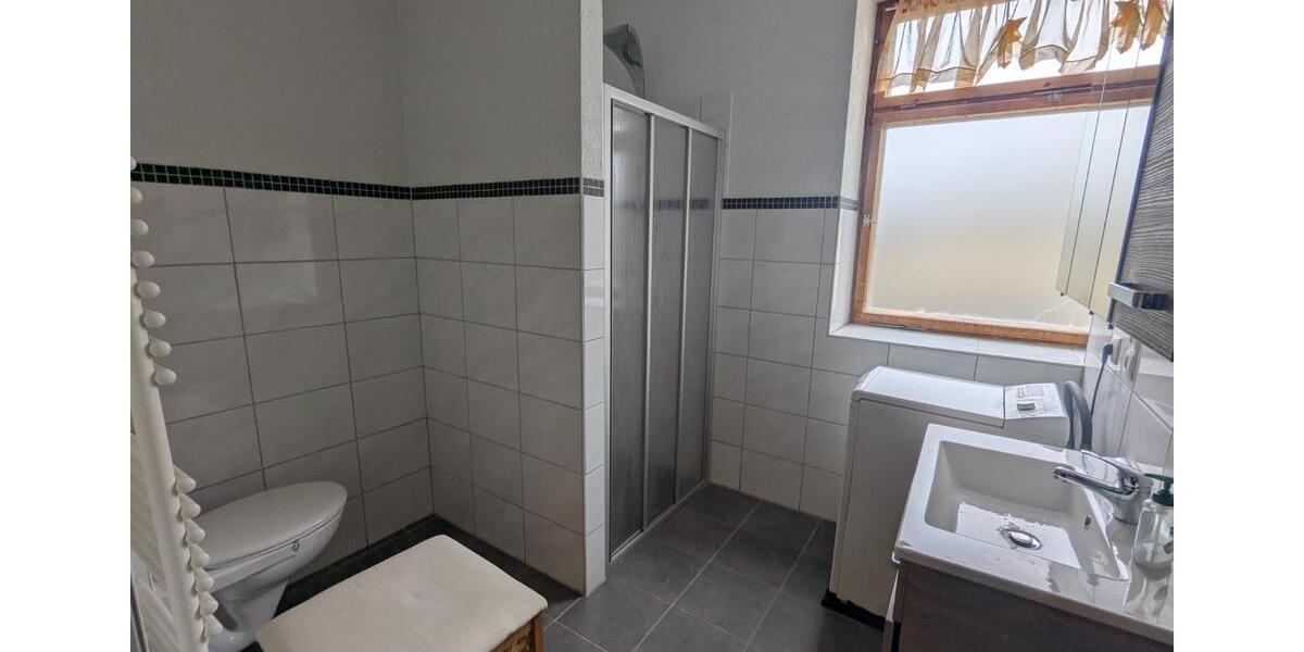 Mehrfamilienhaus, Wohnhaus Oelsnitz (Vogtland) - 20 Zimmer, 278 m&sup2;, 83.000&euro; | Angebot:23512555