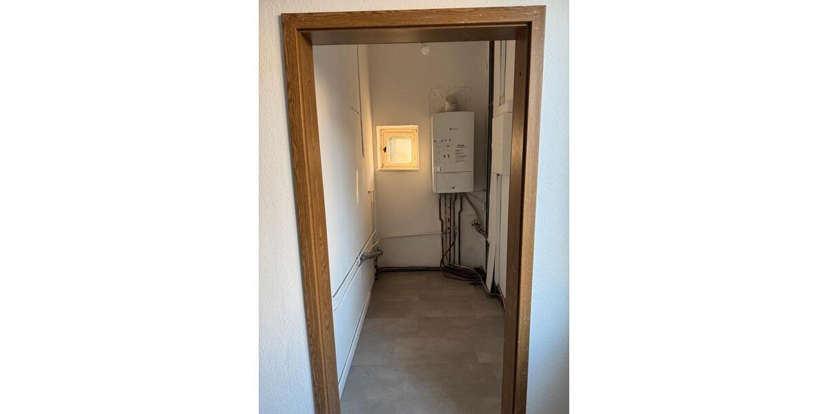 Erdgeschoßwohnung Naila - 3 Zimmer, 95 m&sup2;, 650&euro; | Angebot:25409045