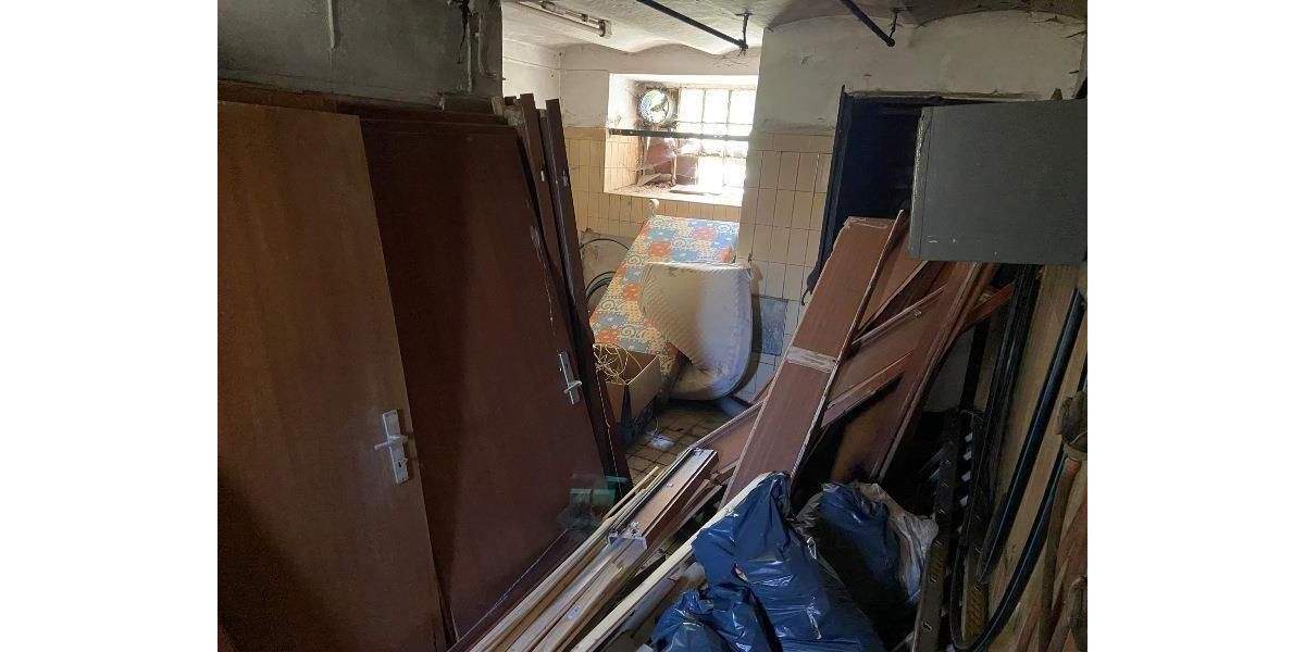 Mehrfamilienhaus, Wohnhaus Naila Lippertsgrün - 1 Zimmer, 80.000&euro; | Angebot:25741871