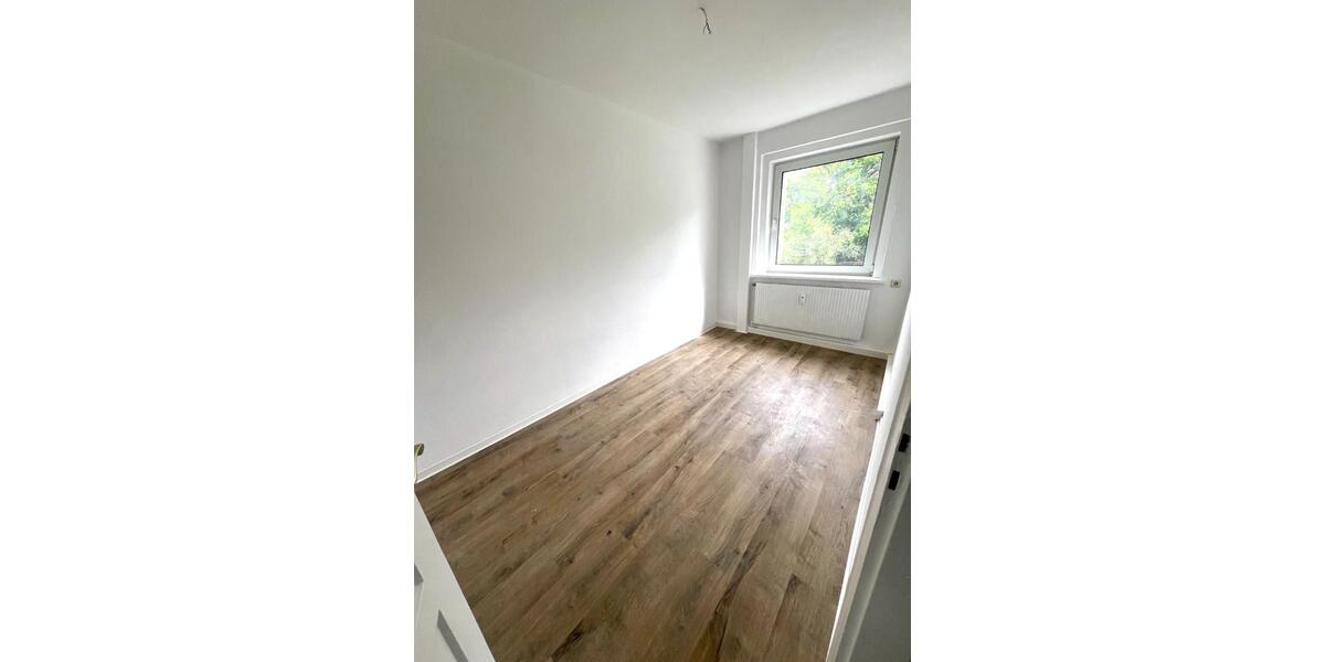 Erdgeschoßwohnung Hof Neuhof - 3 Zimmer, 54 m&sup2;, 385&euro; | Angebot:25162005