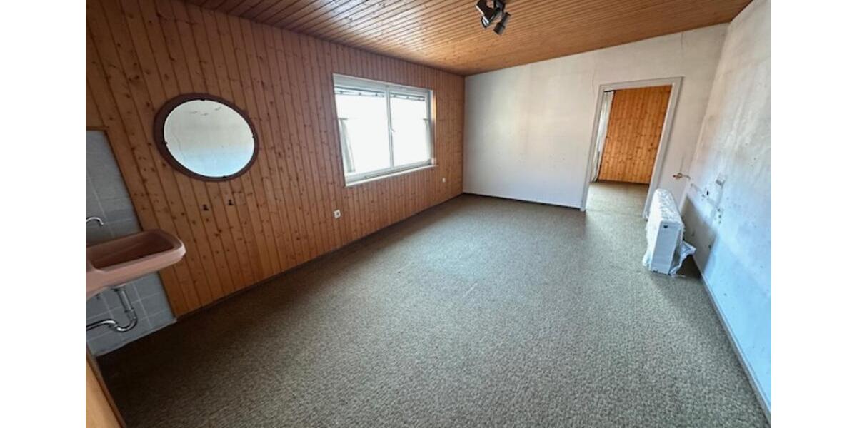 Mehrfamilienhaus, Wohnhaus Naila - 12 Zimmer, 557 m&sup2;, 149.950&euro; | Angebot:19557101