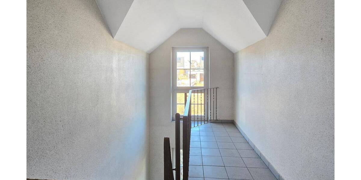 Etagenwohnung Bad Lobenstein Lobenstein - 3 Zimmer, 58 m&sup2;, 82.500&euro; | Angebot:26081981