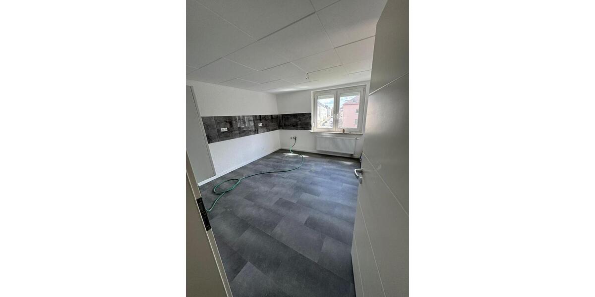 Dachgeschoßwohnung Hof Altstadt - 2 Zimmer, 50 m&sup2;, 550&euro; | Angebot:24471455