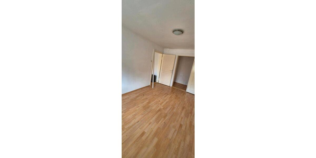 Etagenwohnung Hof Altstadt - 3 Zimmer, 75 m&sup2;, 420&euro; | Angebot:25367428