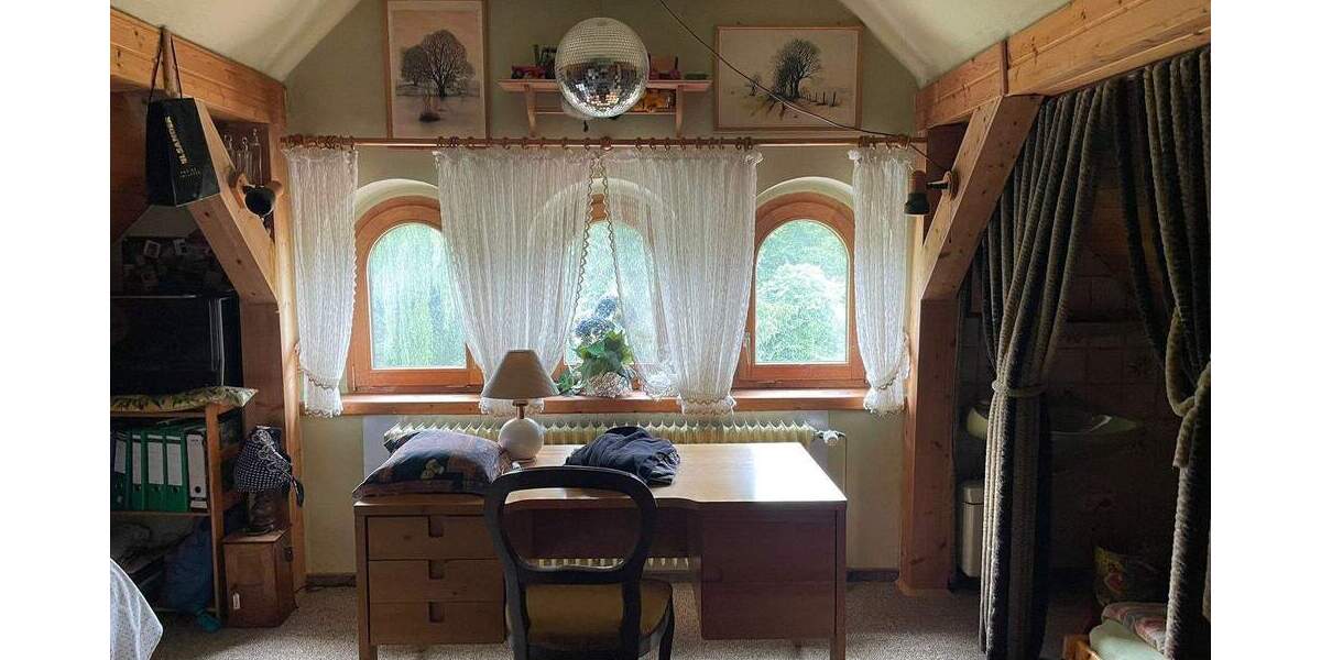 Mehrfamilienhaus, Wohnhaus Hof Innenstadt - 1 Zimmer, 298 m&sup2;, 450.000&euro; | Angebot:25775911