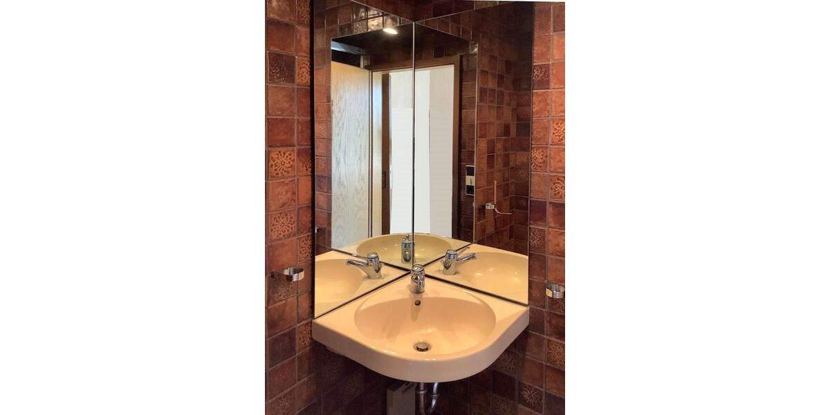 Mehrfamilienhaus, Wohnhaus Schwarzenbach an der Saale Schwarzenbach a d Saale - 1 Zimmer, 300 m&sup2;, 190.000&euro; | Angebot:25779030